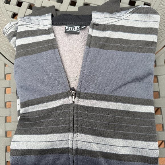 MEN'S VOLCOM HOODED SWEATSHIRT - Picture 1 of 7